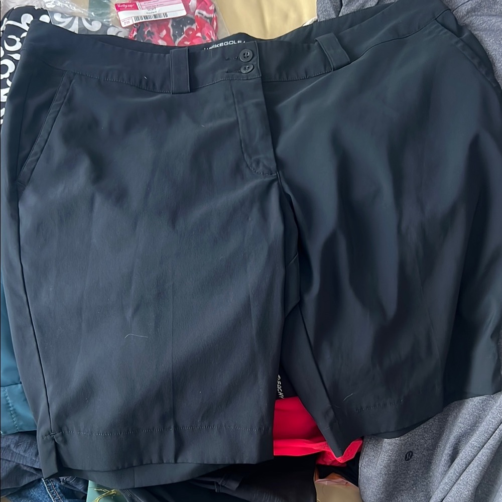 Black Nike golf Shorts